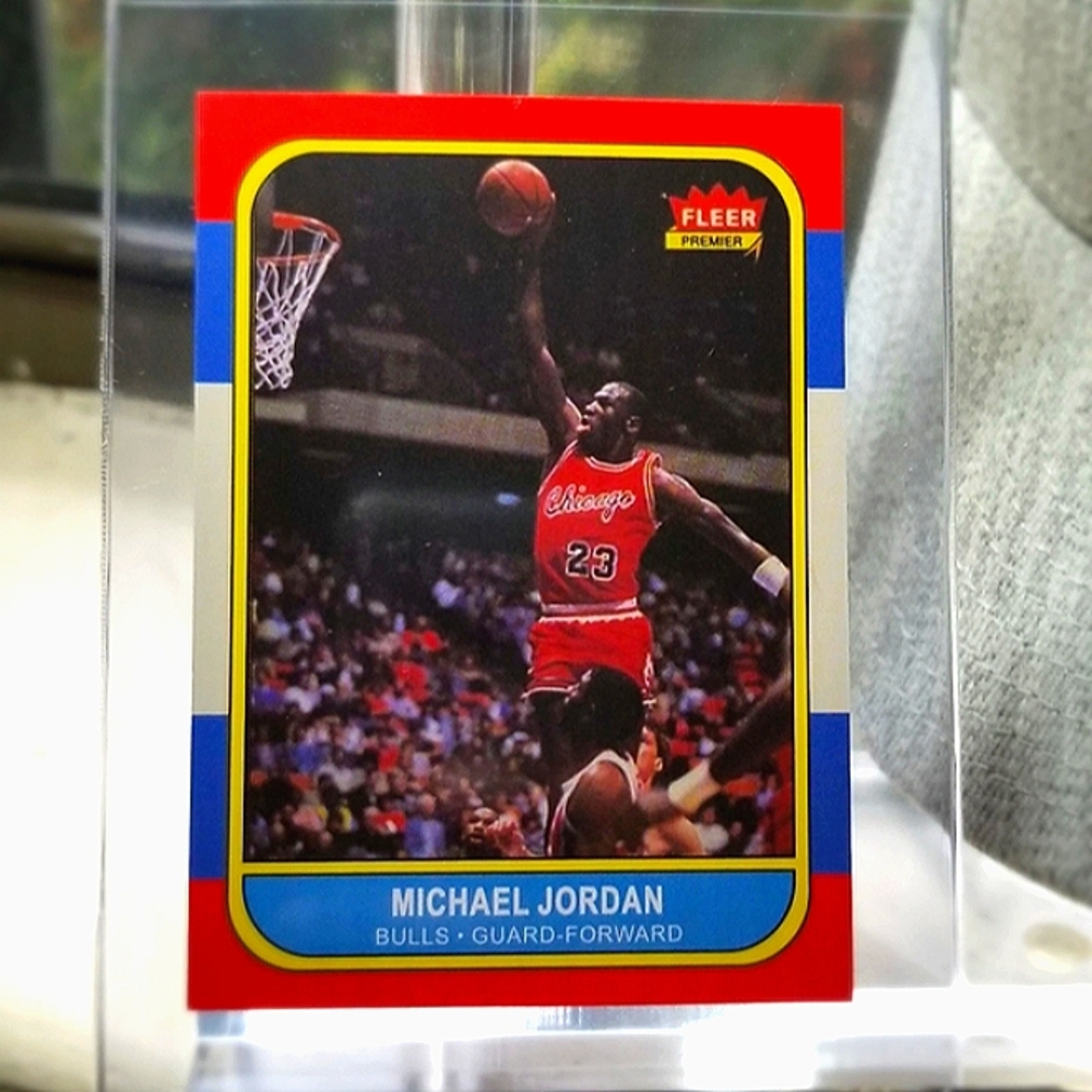 Michael Jordan Fleer Rookie Card w/ Card Saver (Novelty Reprint)
